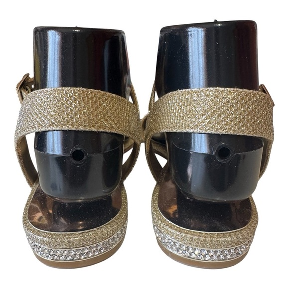 BADGLEY MISCHKA Gold Metallic Strappy Sandals Crystal Heel Womens Size 7 NWT - Picture 7 of 12